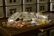 Gold and silver rallying on lower dollar and risk sentiment