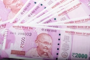 The weak Rupee is killing India’s gold demand