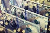 Rebounding dollar pressures gold and silver