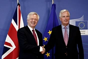 Gold price falls as Brexit ‘deal’ boosts Pound Sterling