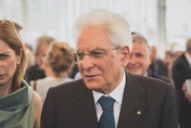 Italian bond yields soar as political uncertainty grows Italian bond yields soar as political uncertainty grows