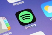 Bank of England debates using Spotify habits to gauge consumer confidence
