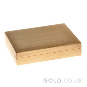 Large Oak Gift Box - 10 x Gold Sovereigns